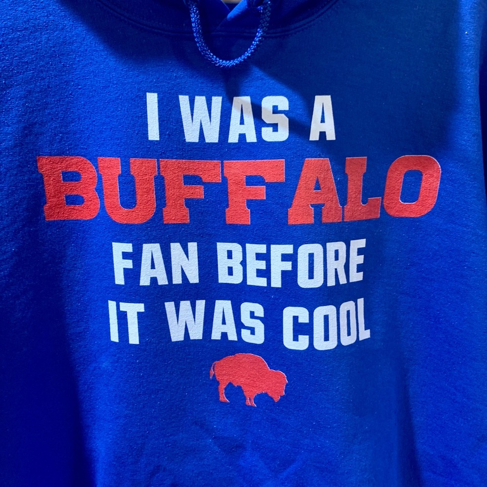 Buffalo Bills Men’s Unisex Buffalo Bills Sweatshirt, New. XL